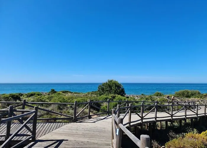 Apartamento Duplex Playa De Artola-Baja-Marbella